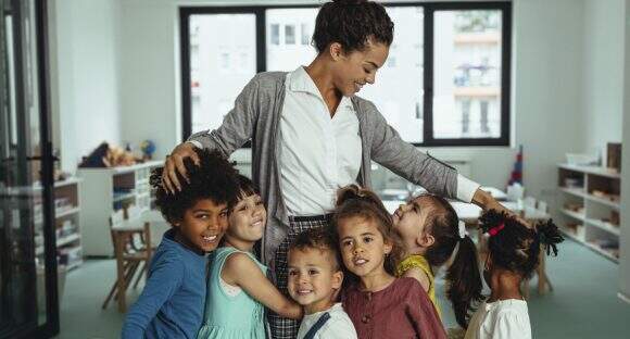 Adultização infantil: entenda o tema