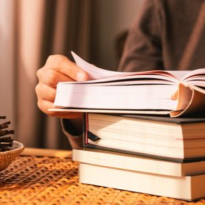 Livros que educam para além do conteúdo Livros que educam para além do conteúdo