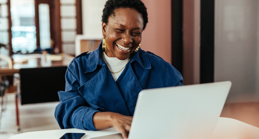 Formação que se adapta à sua rotina